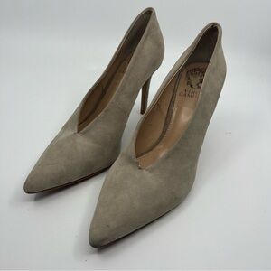 Vince Camuto Ankia Beige Suede pointy toe Stiletto High Heels cutout vamp 6